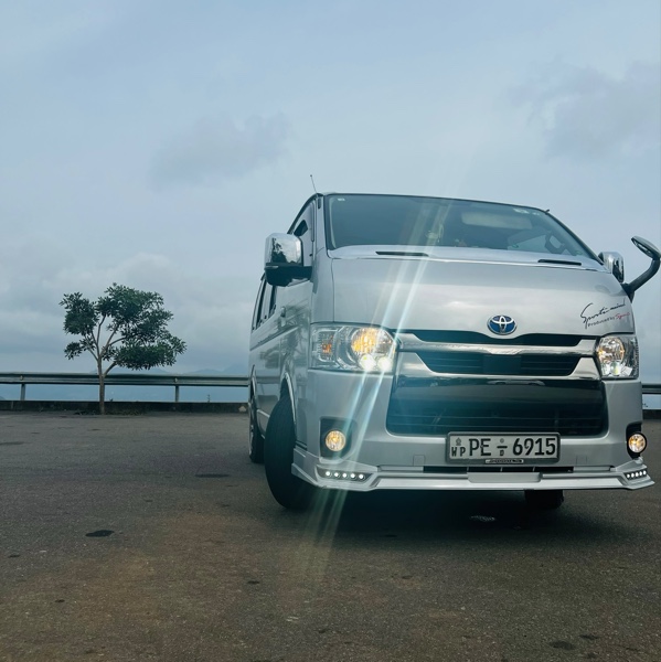 🚐 Nuwara Eliya Day Tour with Comfortable Vehicle & Driver