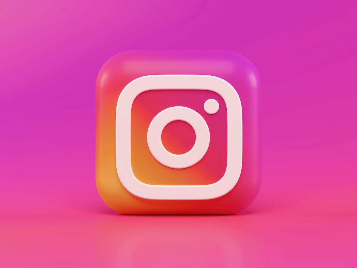 Professional Social Media Post & Banner Design Services